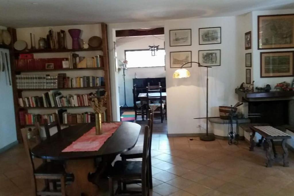 Country House Tra Lago E Mare A Sud Di Roma Campoleone Exterior foto